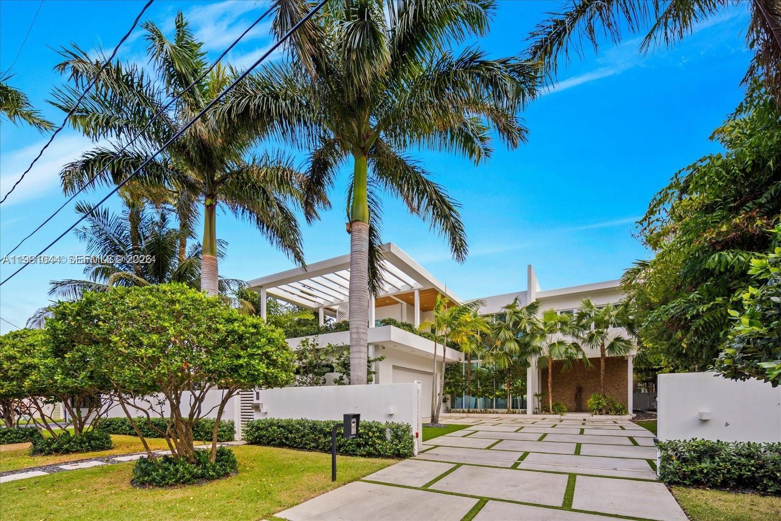 3465 N Meridian Ave 0