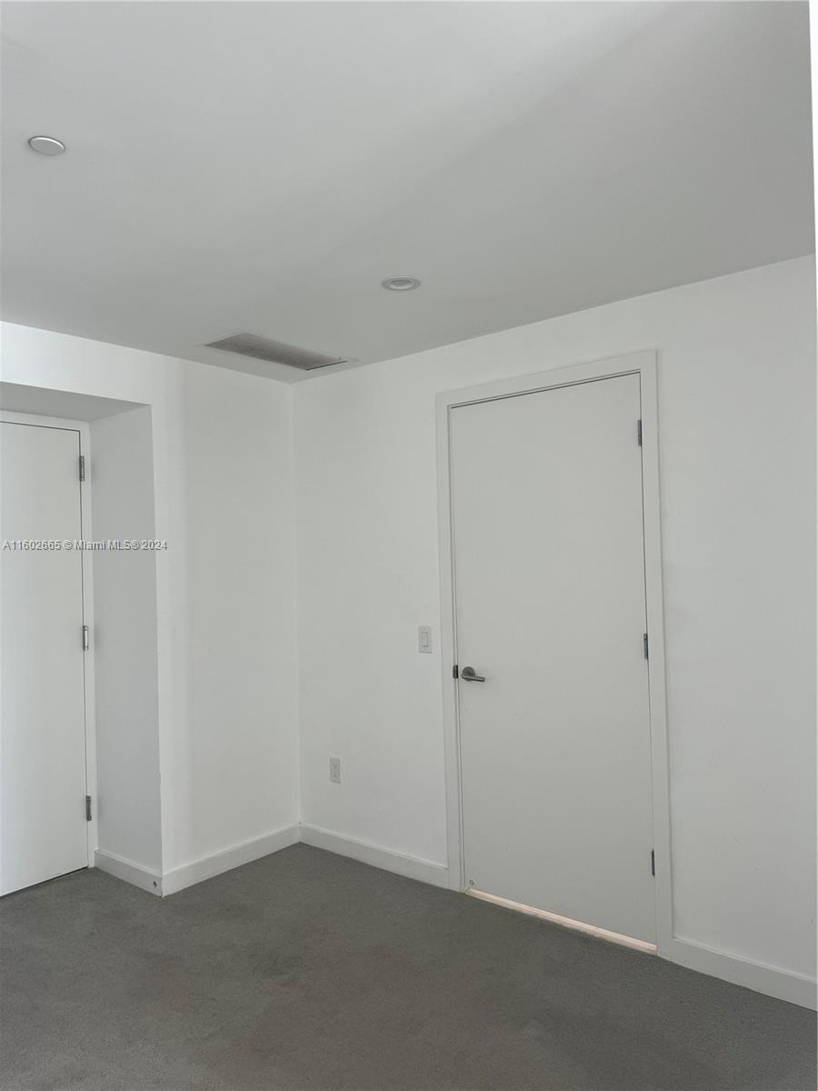 501 NE 31st St 2304
