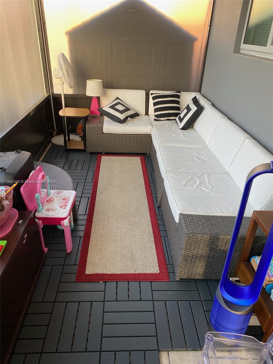 HIALEAH PARK - Residential