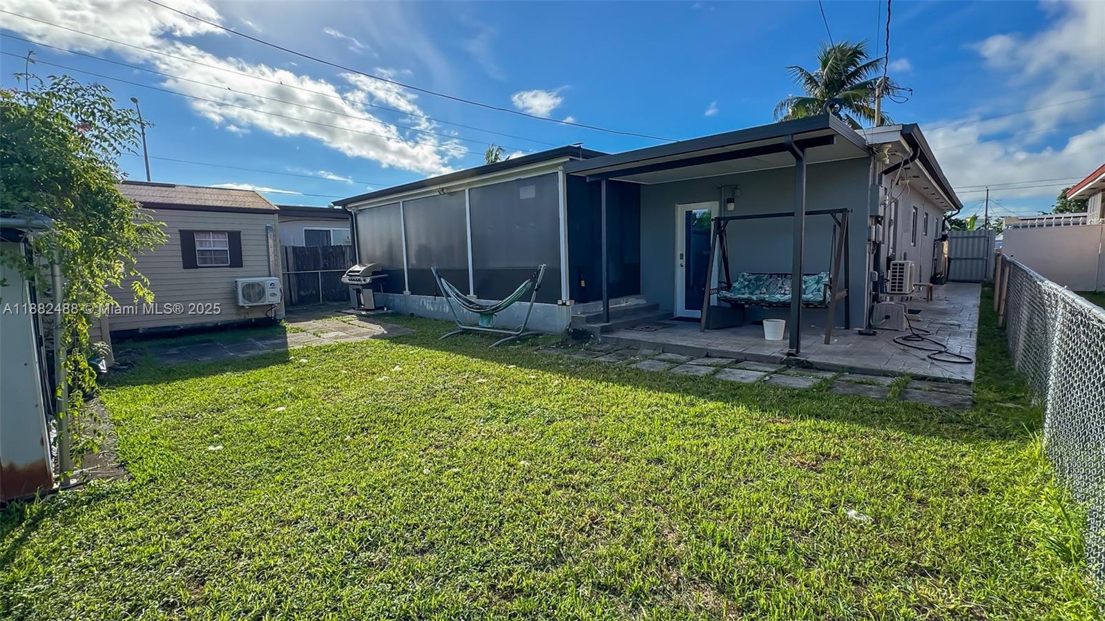 HIALEAH PARK - Residential