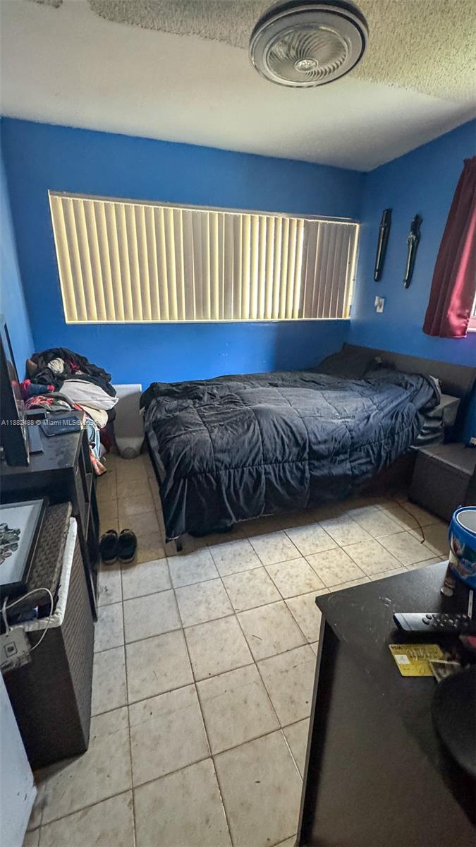 HIALEAH PARK - Residential