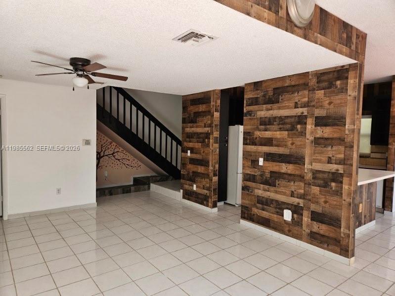 WESTWIND LAKES GARDEN HOM - Residential Lease