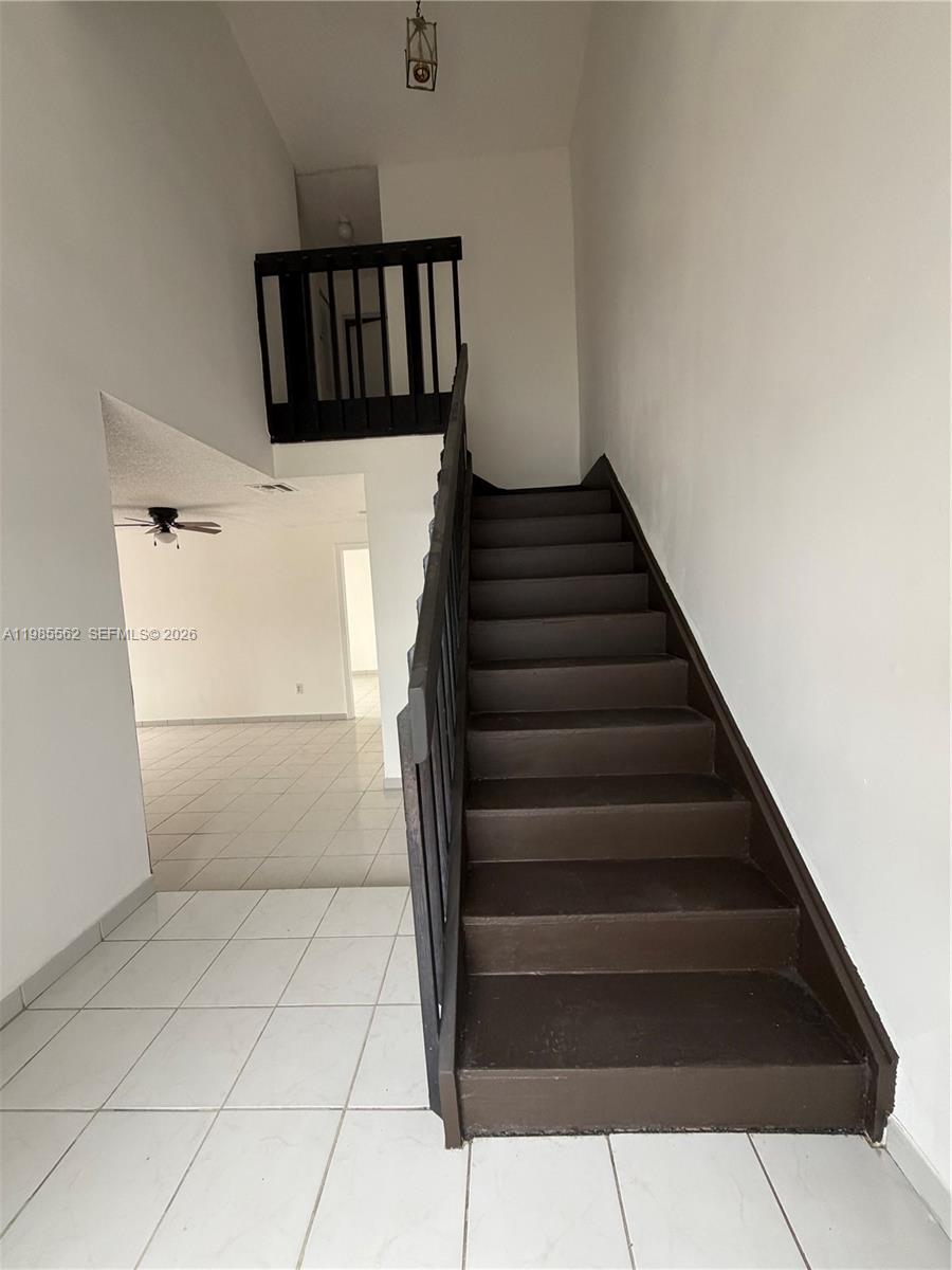 WESTWIND LAKES GARDEN HOM - Residential Lease