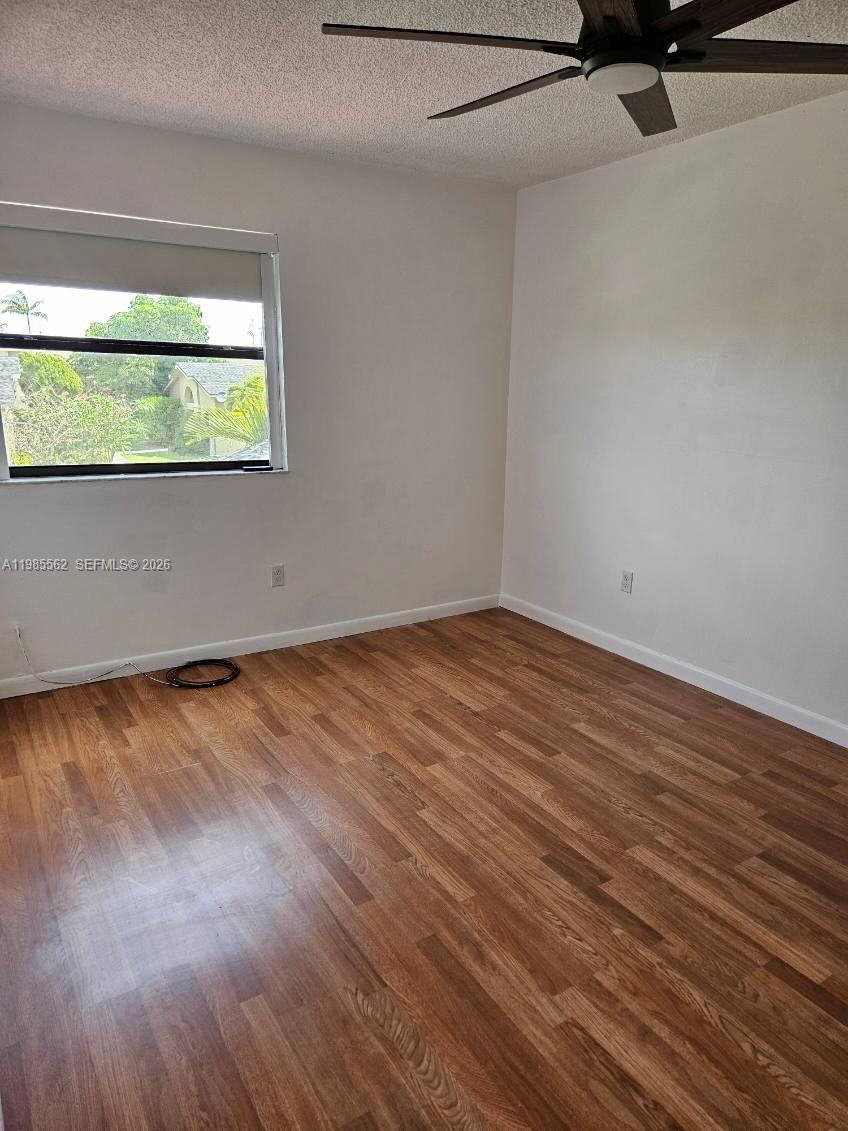 WESTWIND LAKES GARDEN HOM - Residential Lease