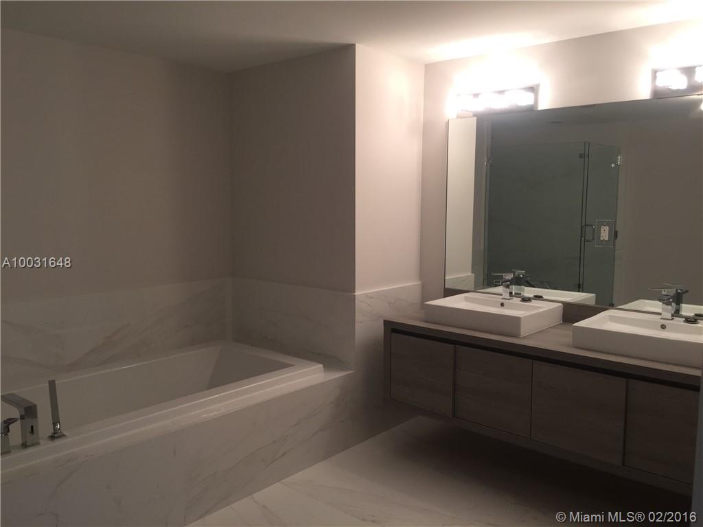 400 Sunny Isles Condo Wes - Residential Lease