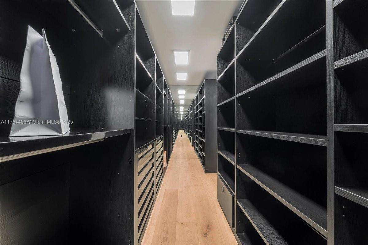 BRISTOL TOWER CONDO - Residential