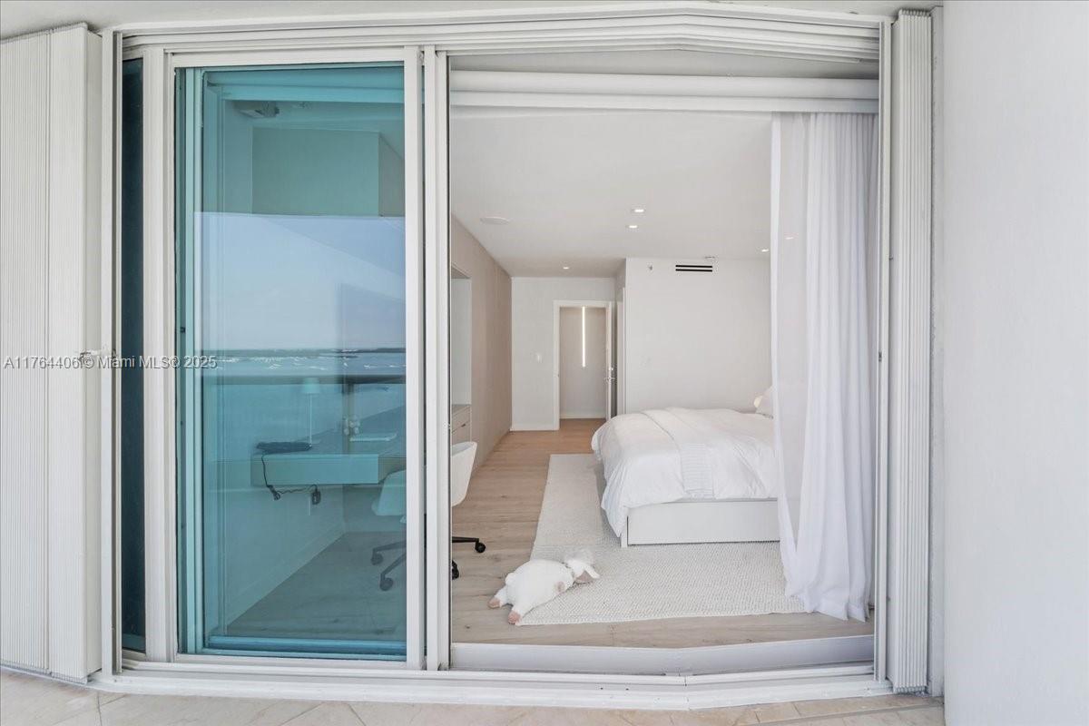 BRISTOL TOWER CONDO - Residential