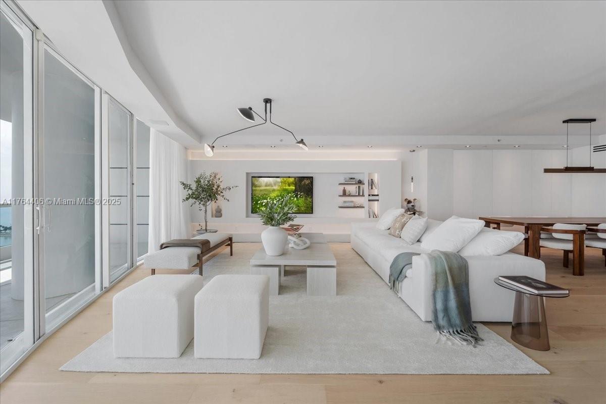 BRISTOL TOWER CONDO - Residential