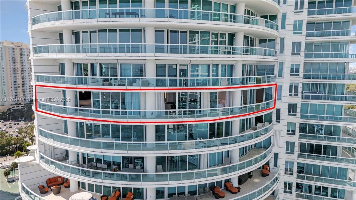 BRISTOL TOWER CONDO - Residential