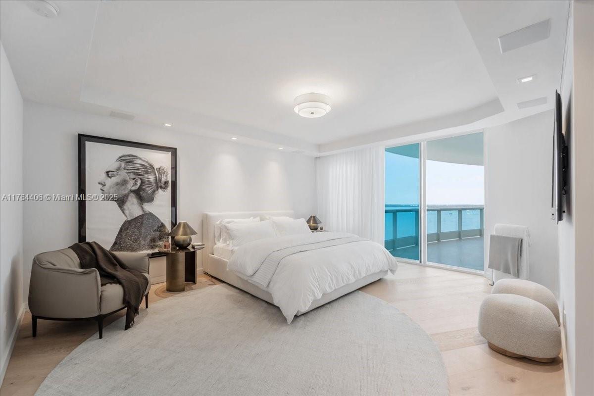 BRISTOL TOWER CONDO - Residential