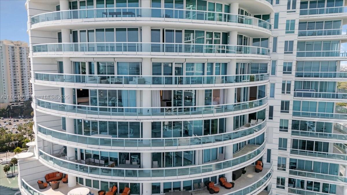 BRISTOL TOWER CONDO - Residential