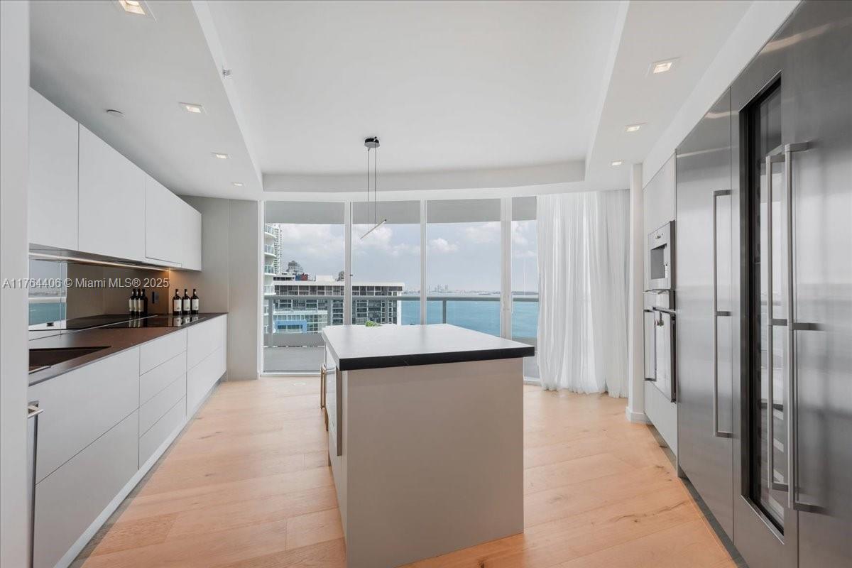 BRISTOL TOWER CONDO - Residential