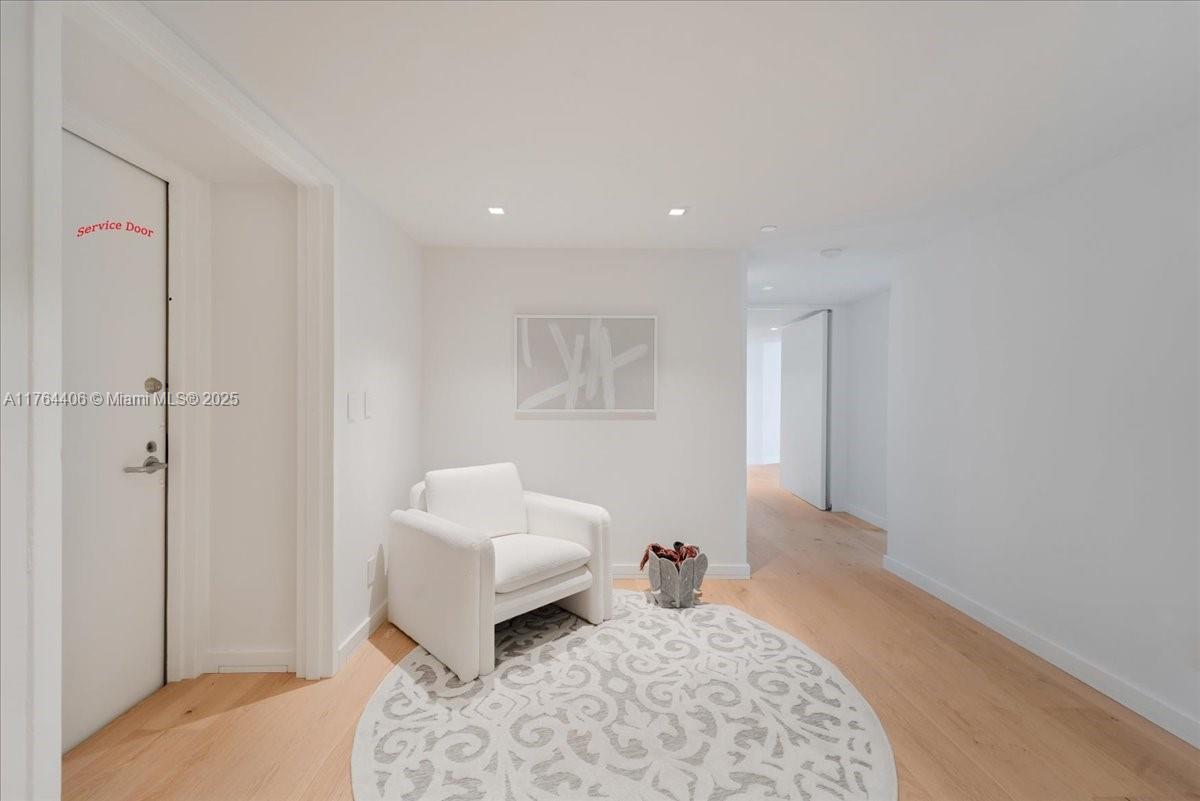 BRISTOL TOWER CONDO - Residential