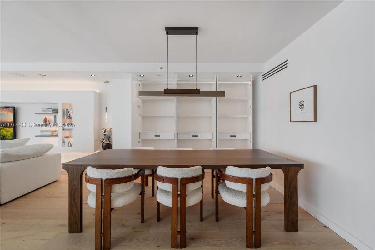 BRISTOL TOWER CONDO - Residential