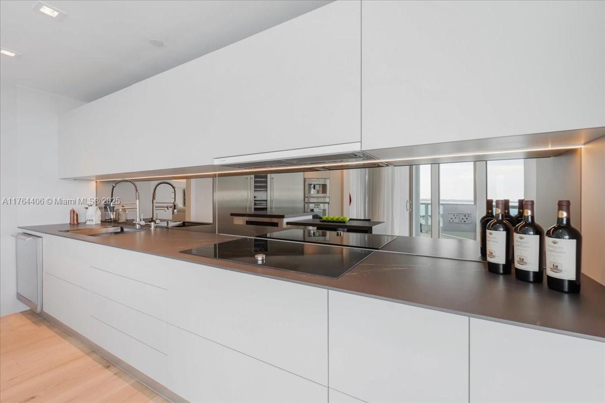 BRISTOL TOWER CONDO - Residential