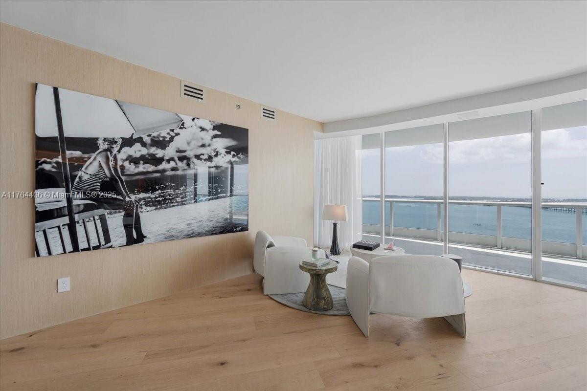 BRISTOL TOWER CONDO - Residential