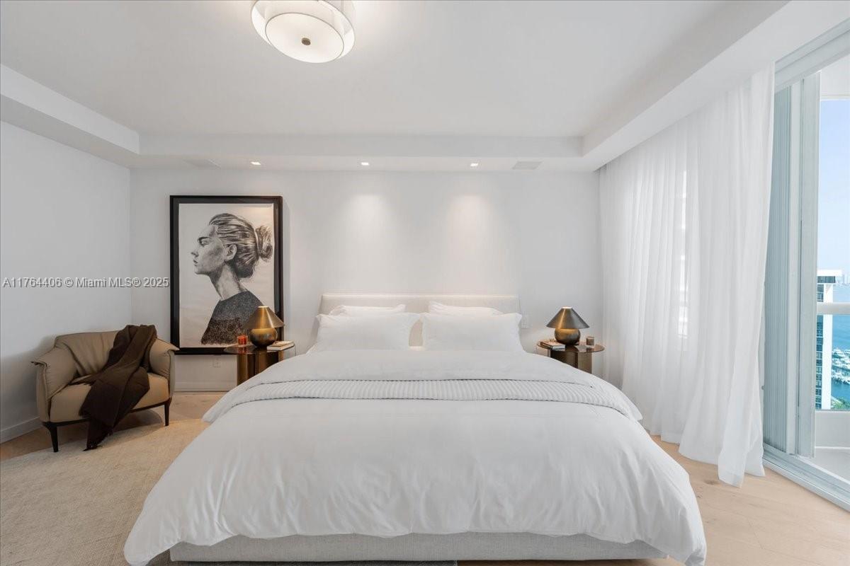 BRISTOL TOWER CONDO - Residential