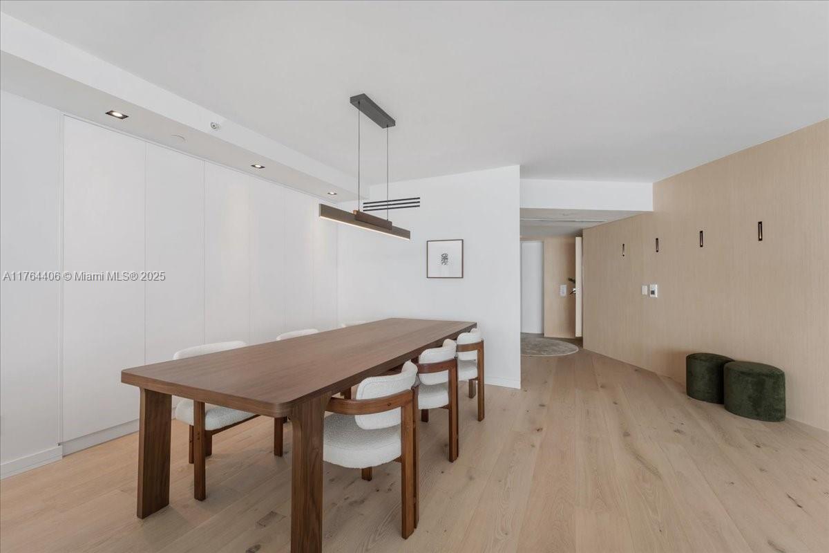 BRISTOL TOWER CONDO - Residential