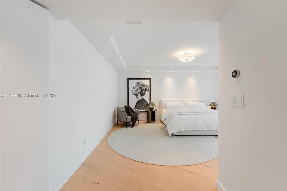 BRISTOL TOWER CONDO - Residential