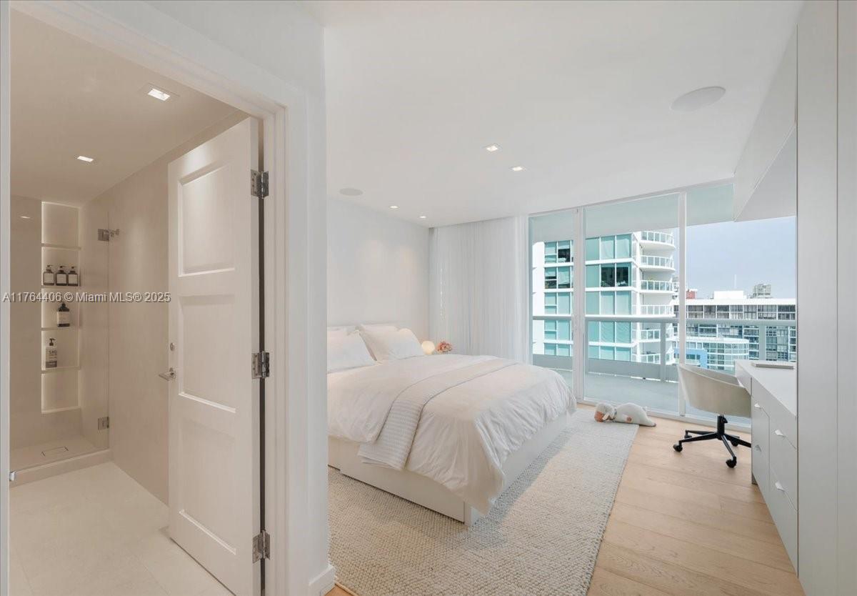 BRISTOL TOWER CONDO - Residential