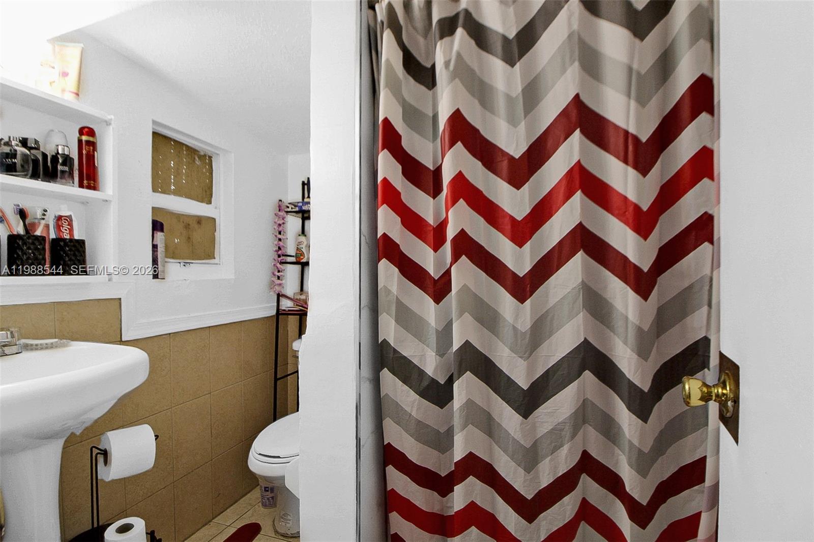 AMD PL OF TROPICS - Residential