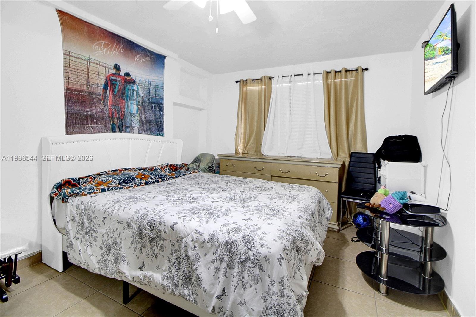 AMD PL OF TROPICS - Residential