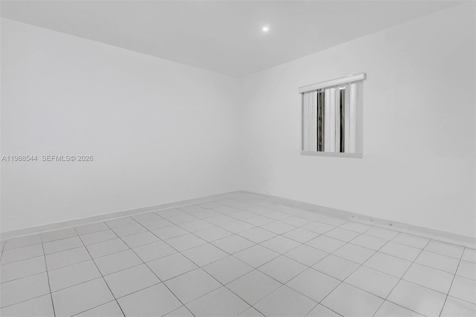 AMD PL OF TROPICS - Residential