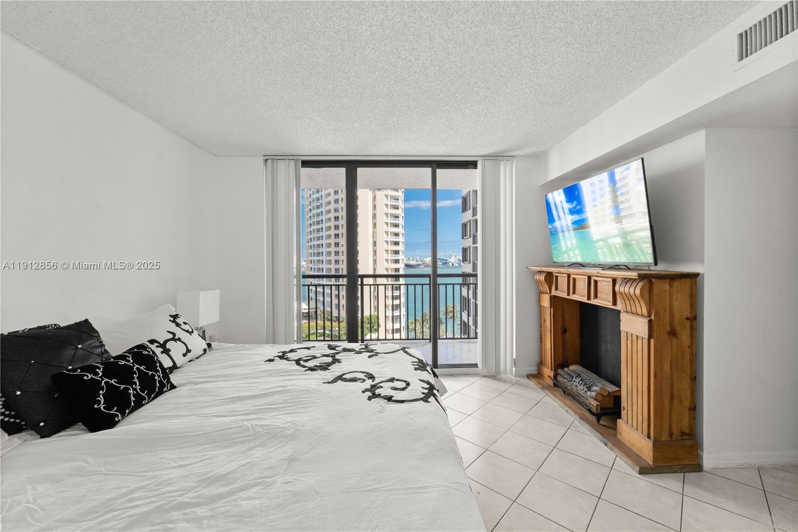 BRICKELL KEY II CONDO - Residential
