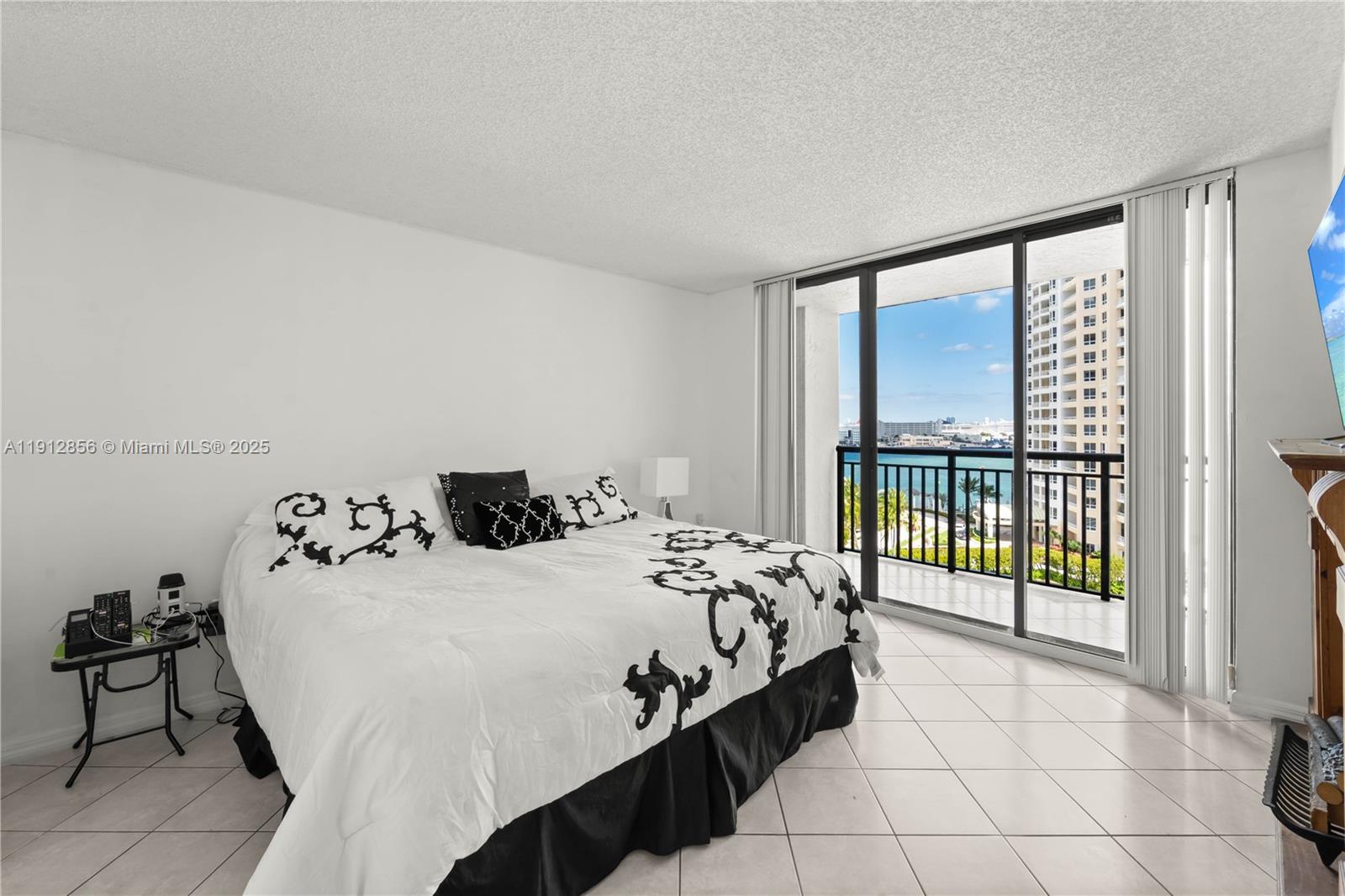 BRICKELL KEY II CONDO - Residential