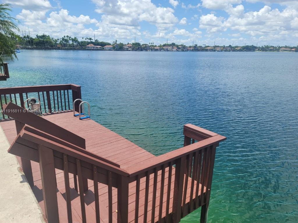 THE POINT - Residential