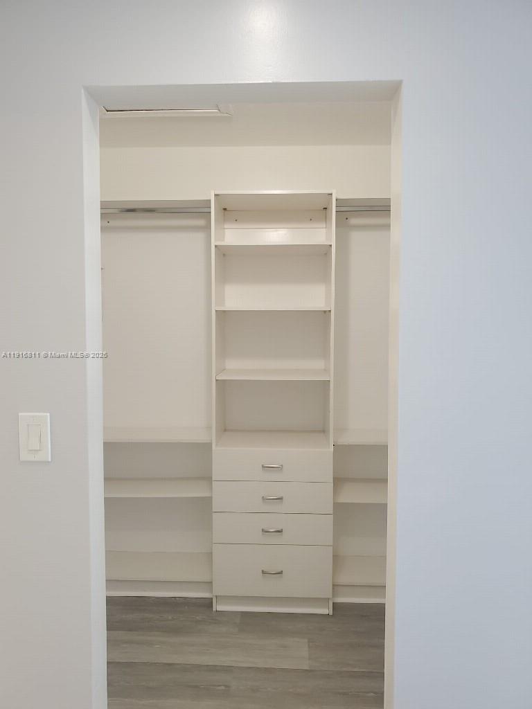 THE POINT - Residential