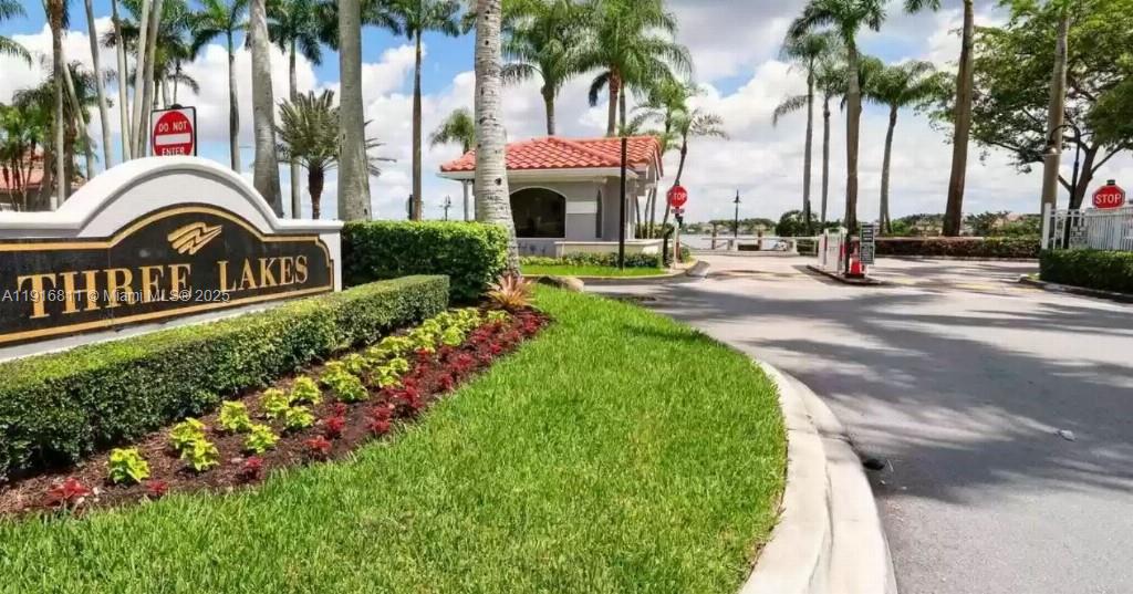 THE POINT - Residential