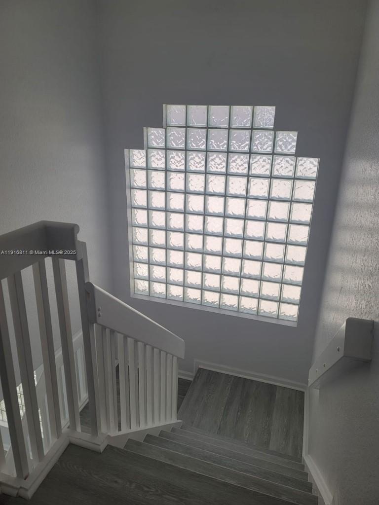 THE POINT - Residential