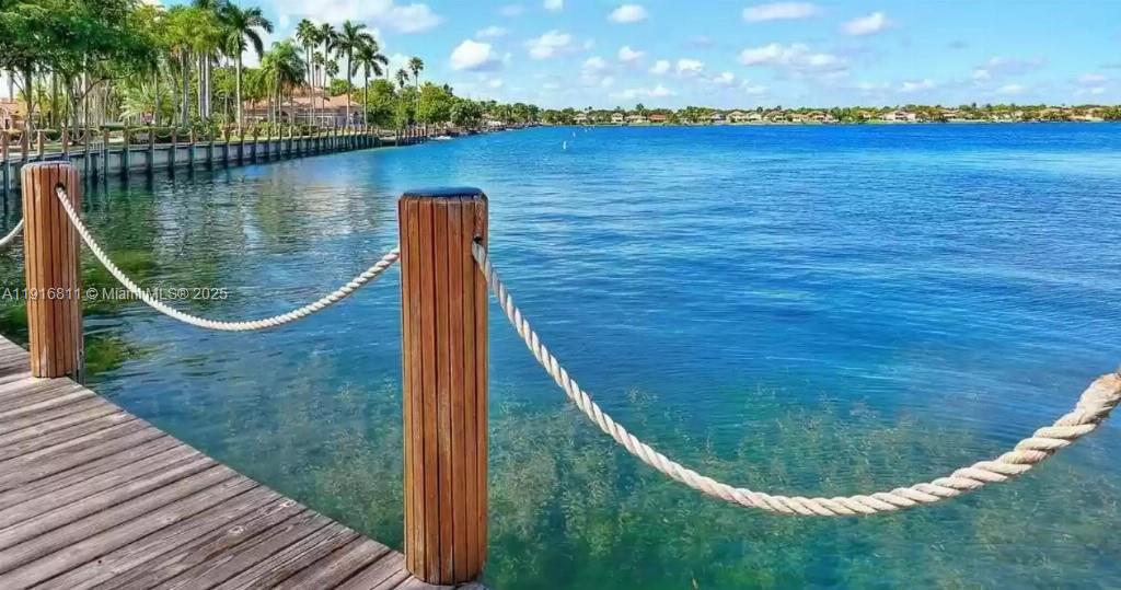 THE POINT - Residential