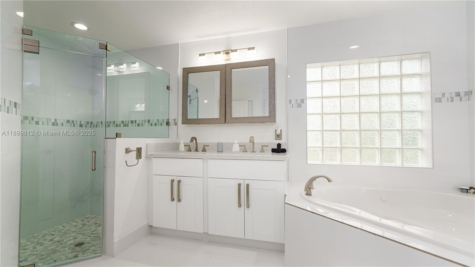 CHAMBERS LAND CO SUB NE1/ - Residential Lease