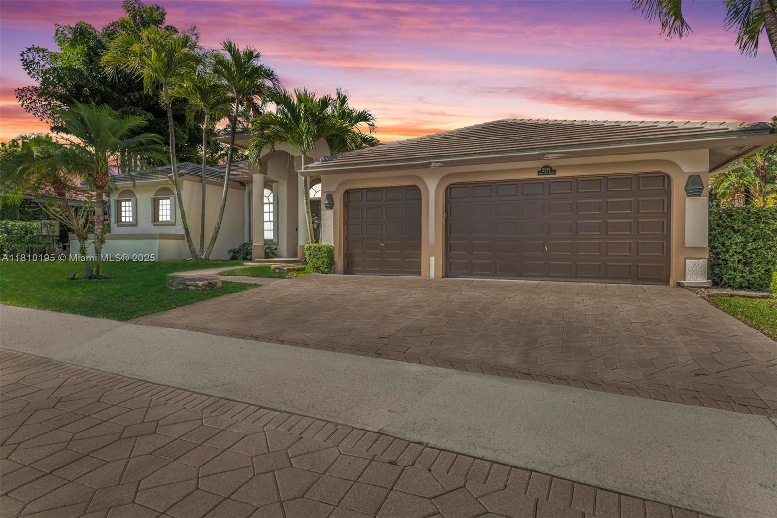 2539 Eagle Run Dr