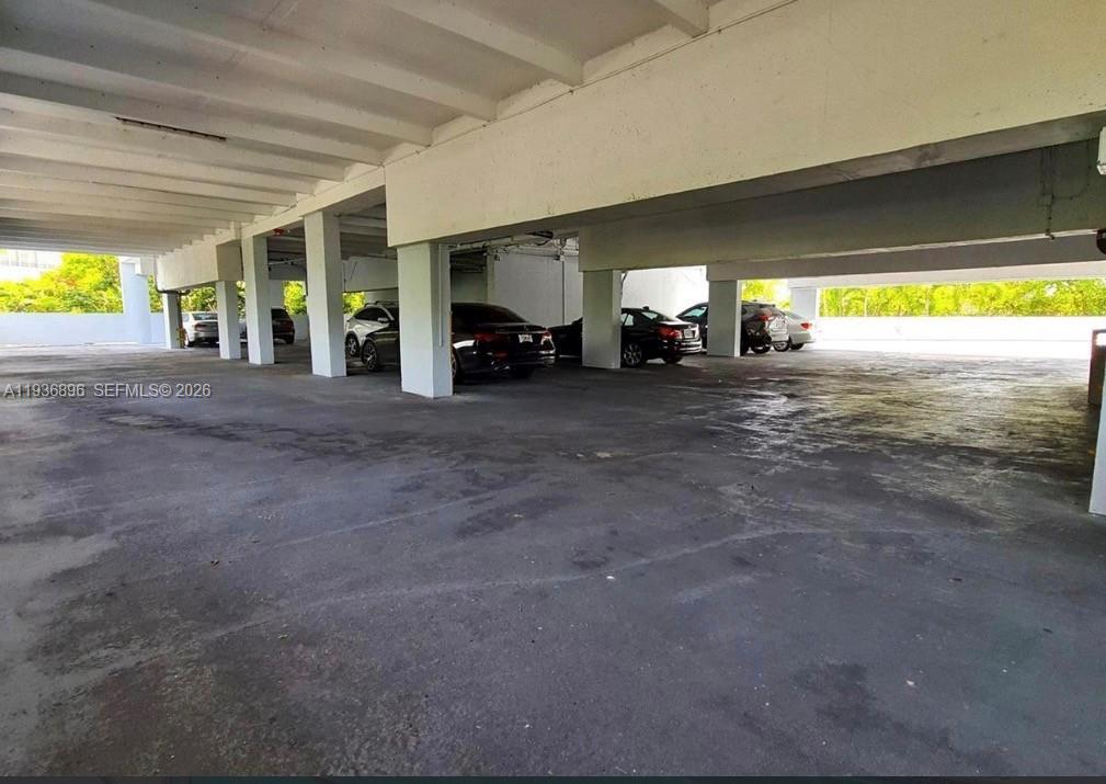 STANTON HOUSE CONDO - Residential