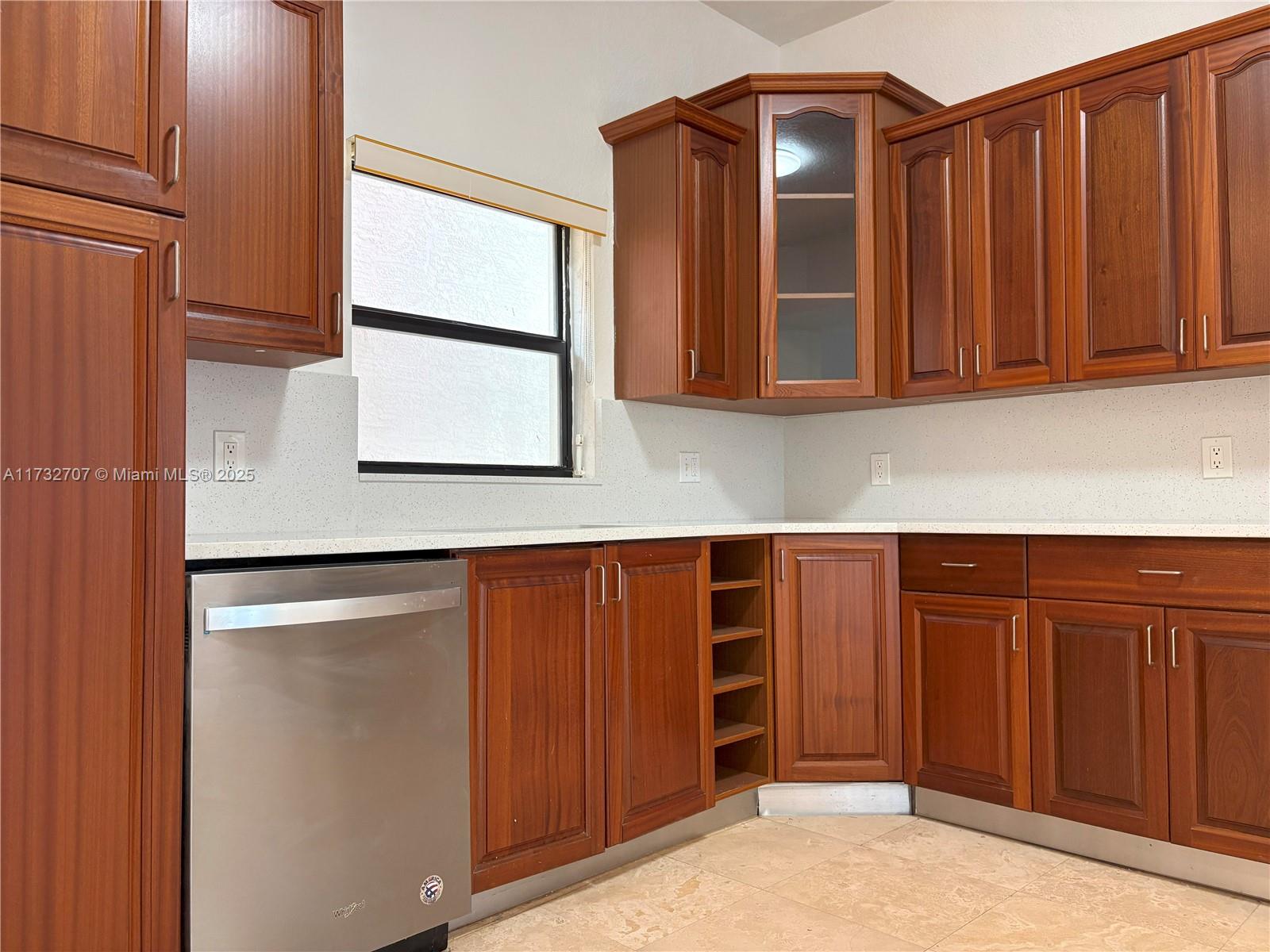 PARK PLACE CONDO - Residential Lease
