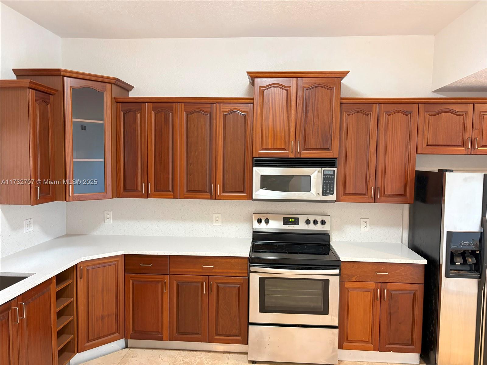 PARK PLACE CONDO - Residential Lease