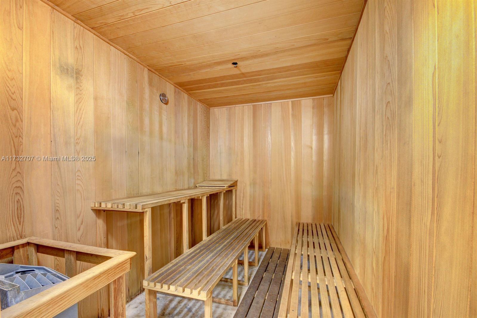 PARK PLACE CONDO - Residential Lease