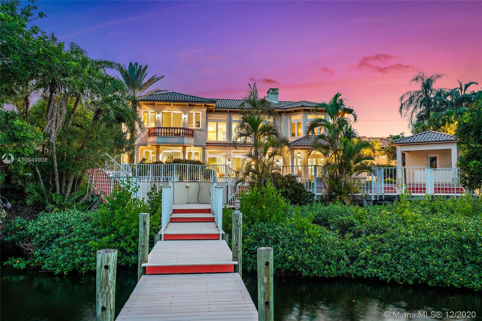 Admirals Cove - Residential