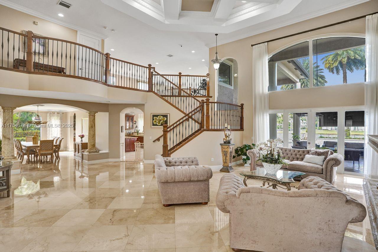 LONG LAKE RANCHES - Residential