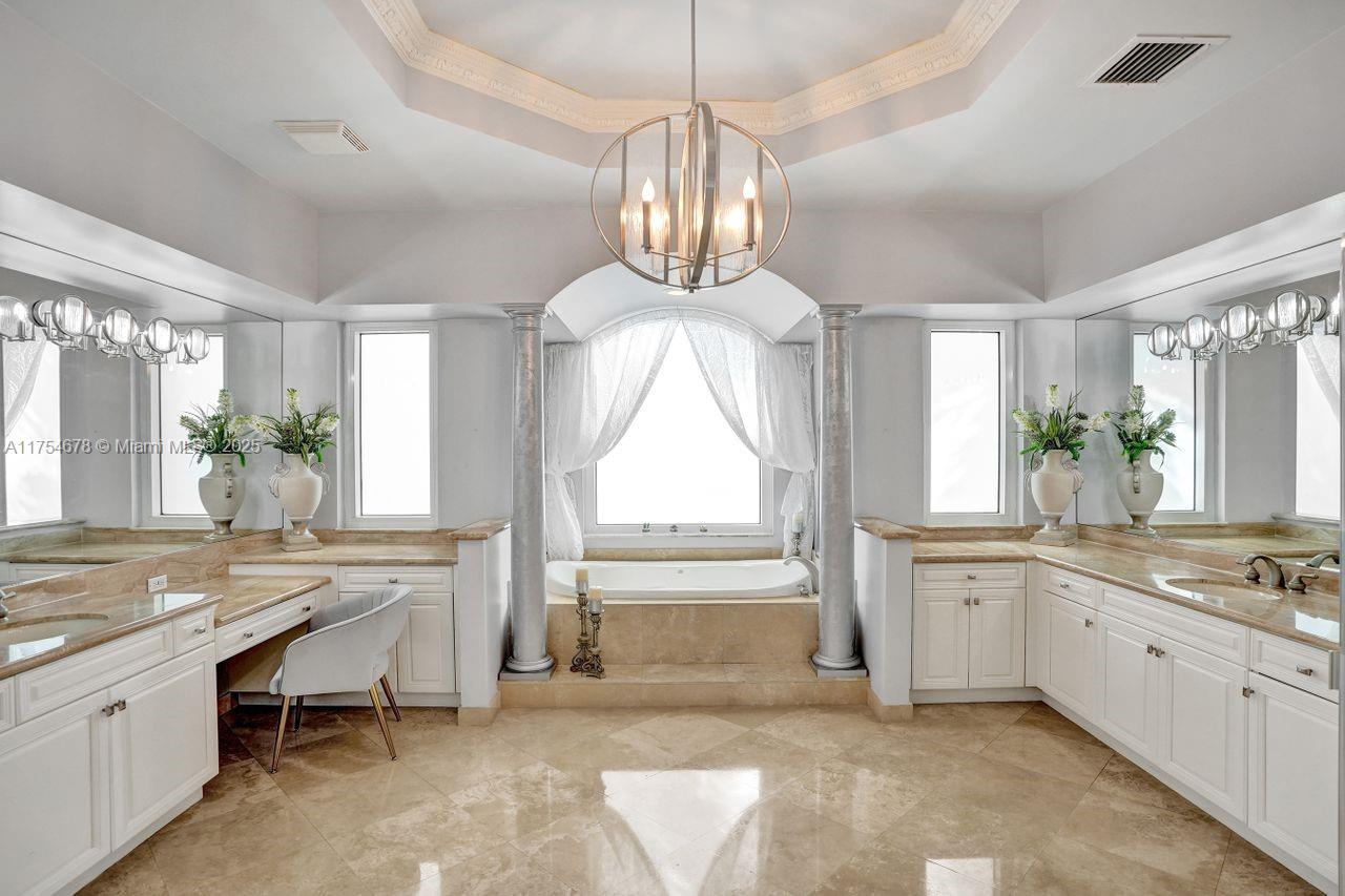 LONG LAKE RANCHES - Residential