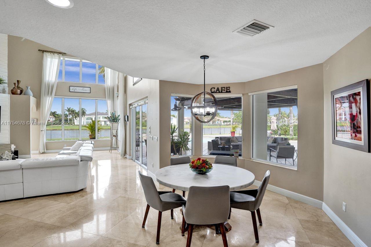 LONG LAKE RANCHES - Residential