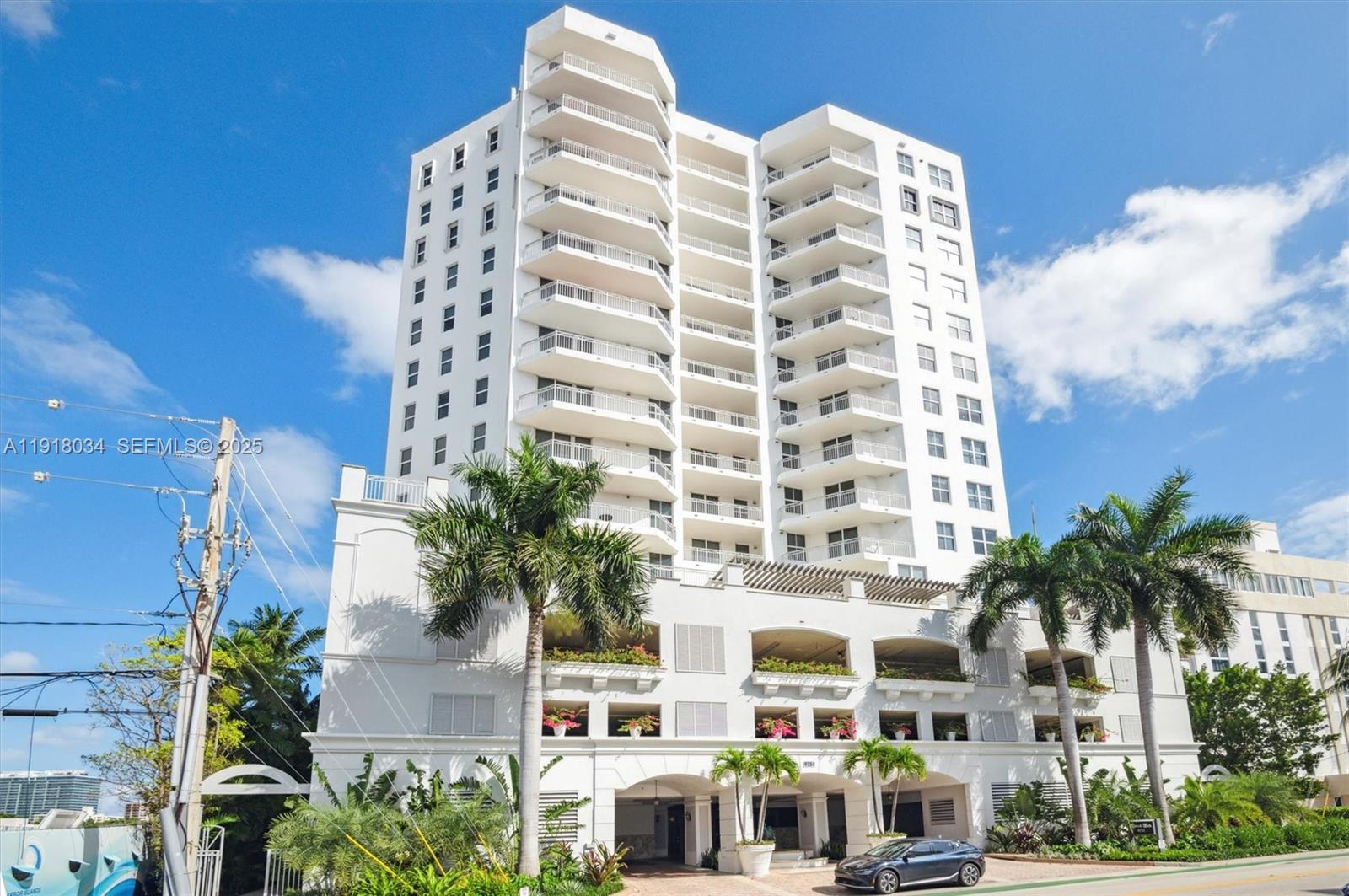 CARROLL WALK CONDO - Residential