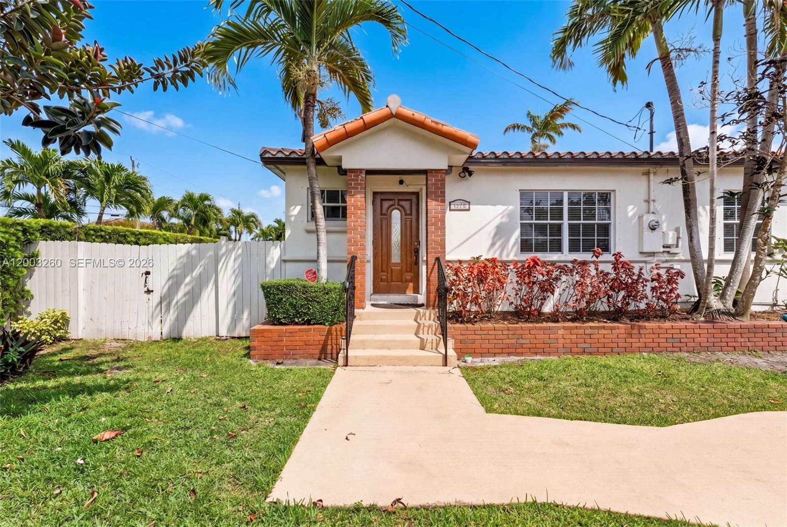 9000 SW 40th Ter - Image 1