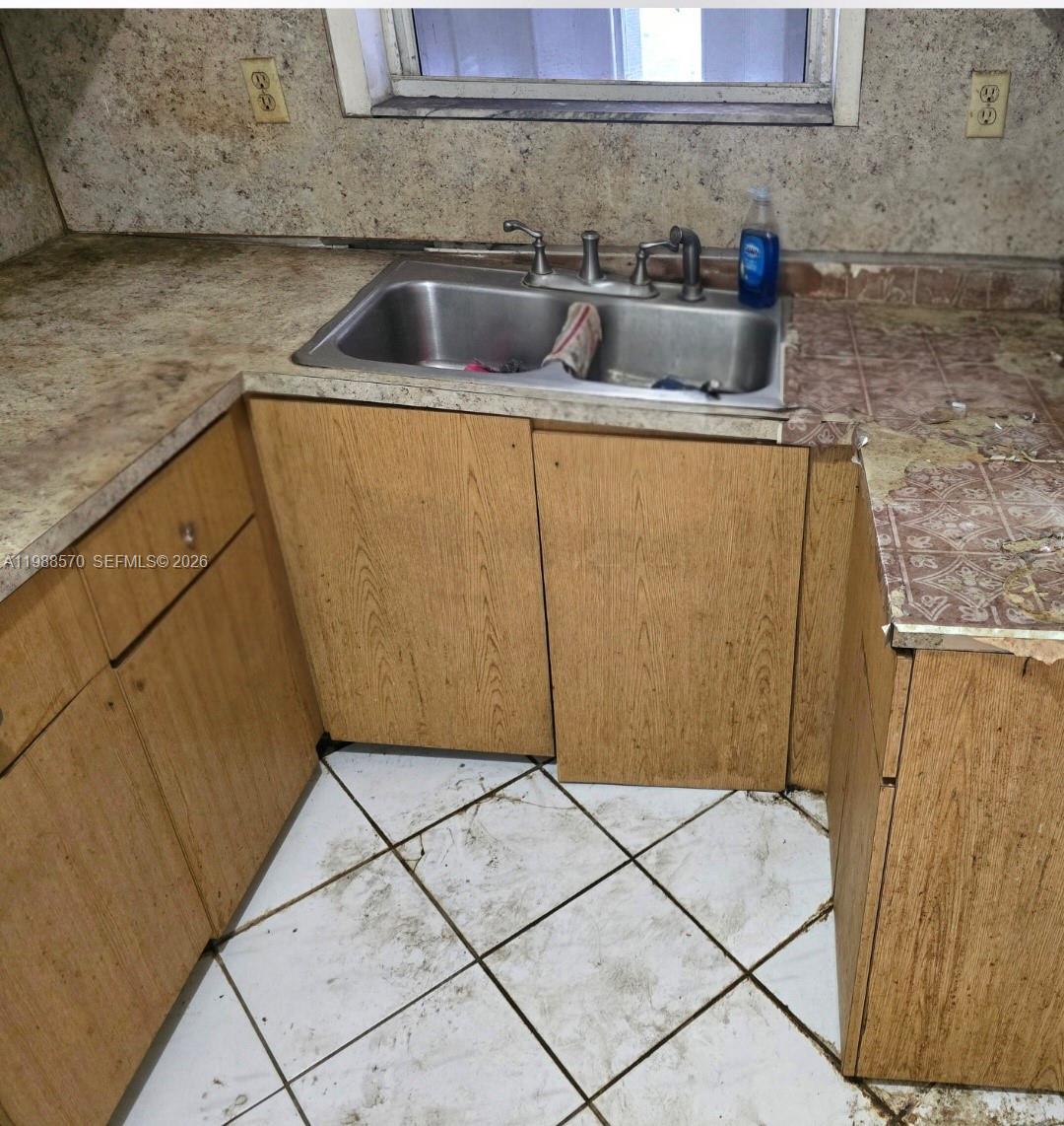 LIBERTY HOMES ESTATES SEC - Residential