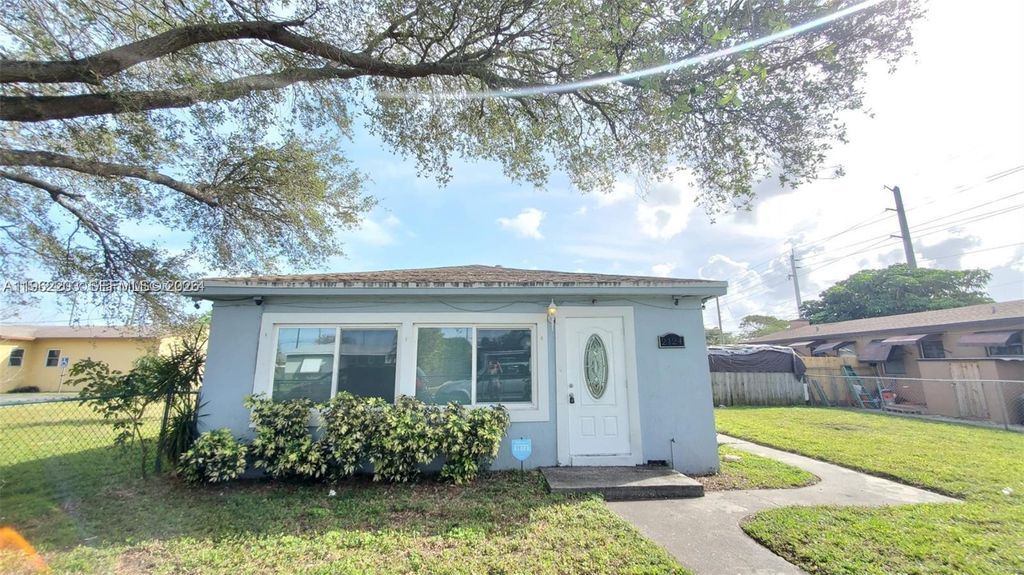 Photo of 2124 Scott St, Hollywood, FL 33020 (MLS # A11962203)