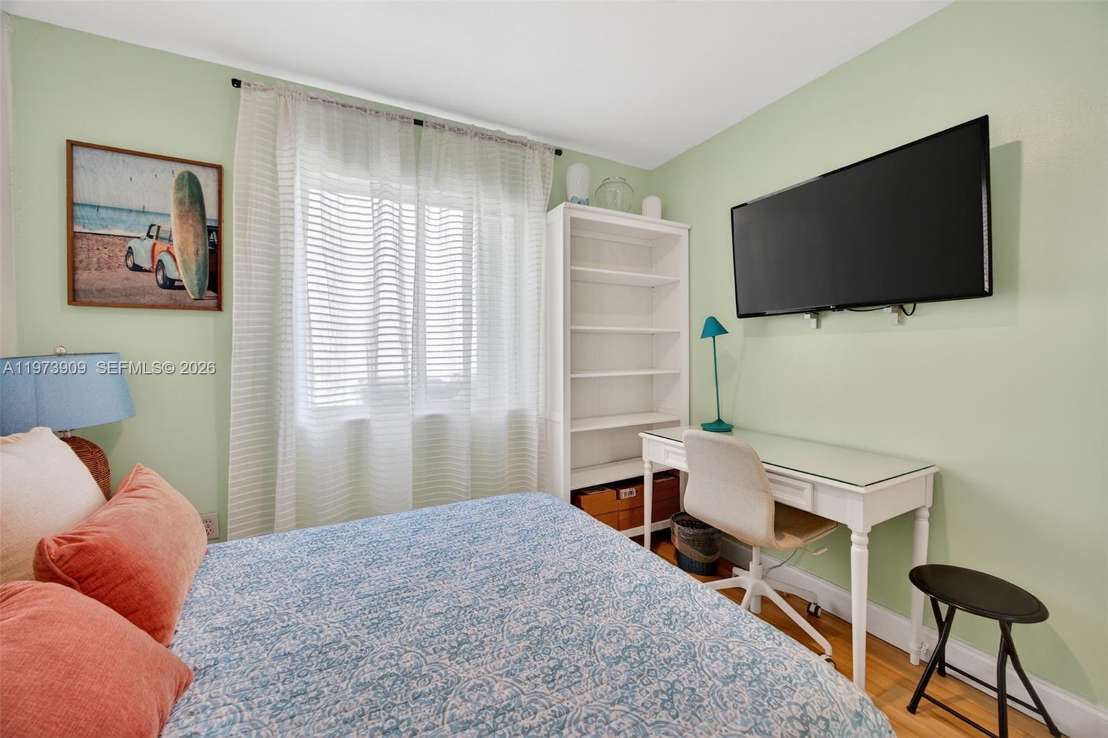 COUNTRY WALK WEST SEC 1 - Residential Lease