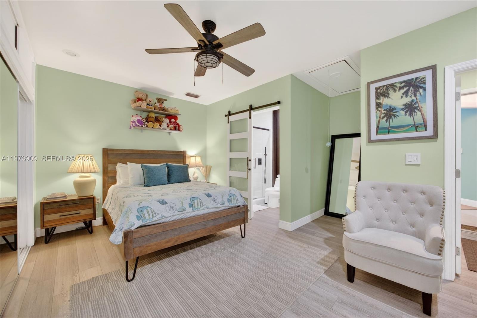 COUNTRY WALK WEST SEC 1 - Residential Lease